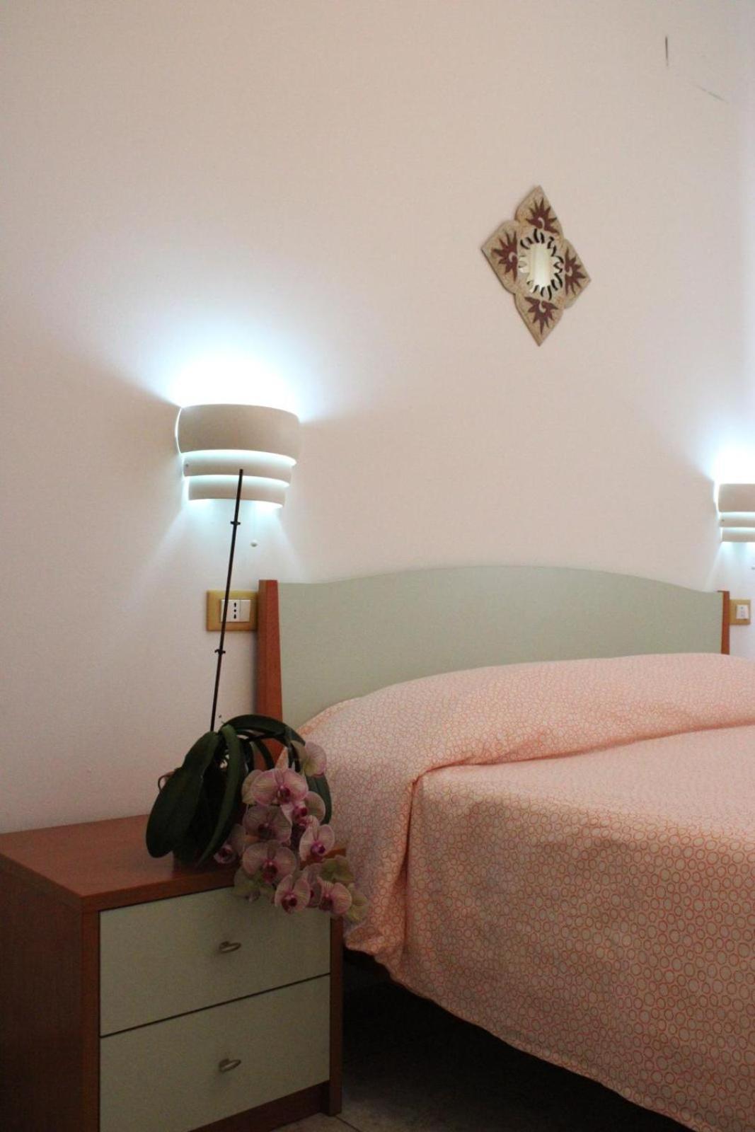 Graceland Rooms And Suites Capo Vaticano Dış mekan fotoğraf